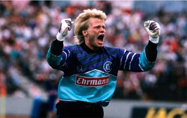 中场的控球 中场的控球