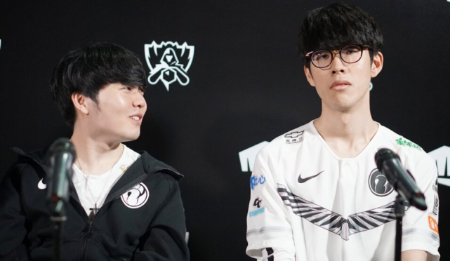 每年颁发的 每年颁发的